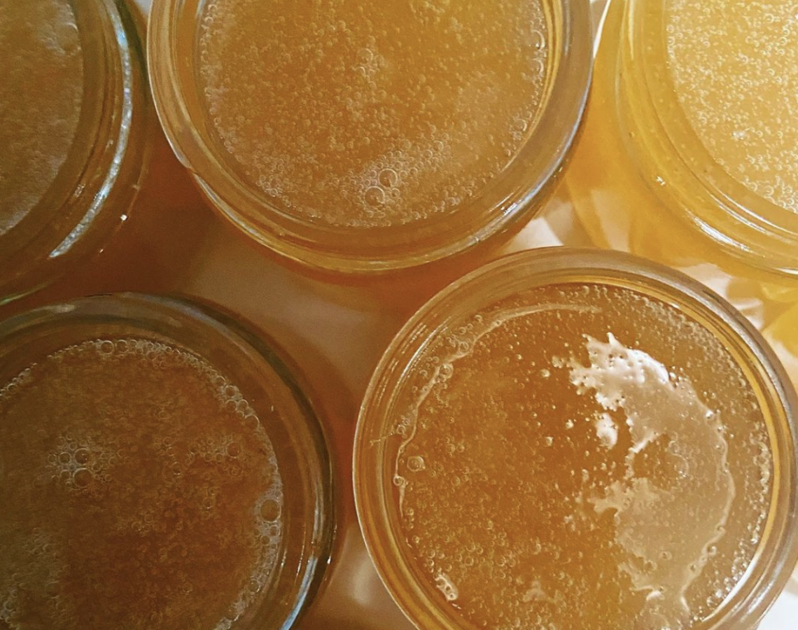 Pasteurized vs Unpasteurized Honey: What's the Difference and are