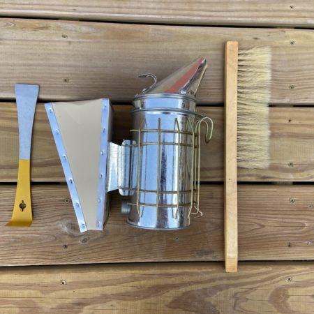 Beekeeping tools